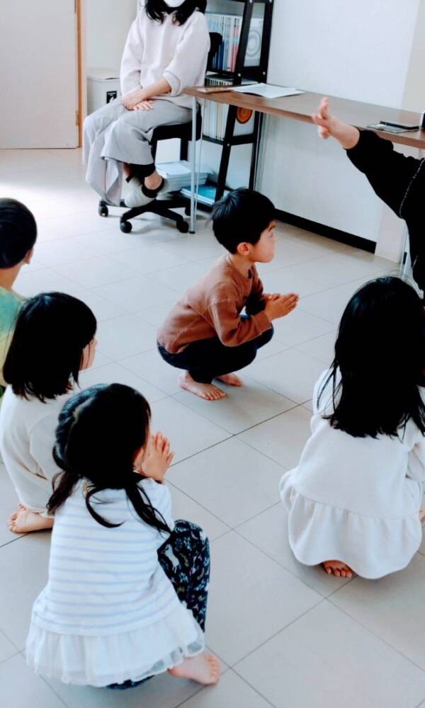 1681503061755 600x1000